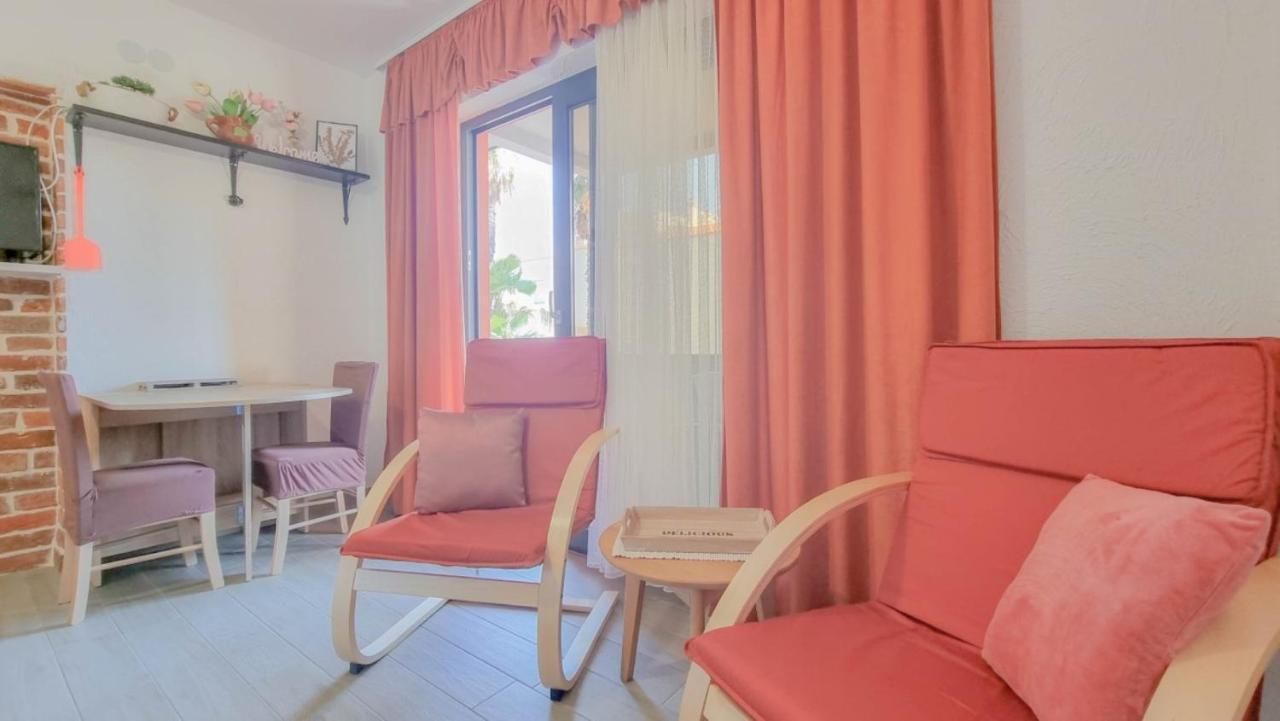 Enio Apartment Novigrad  ภายนอก รูปภาพ