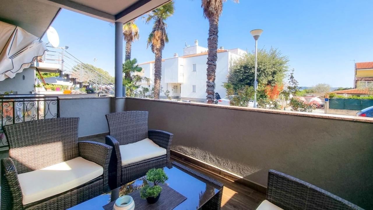 Enio Apartment Novigrad  ภายนอก รูปภาพ